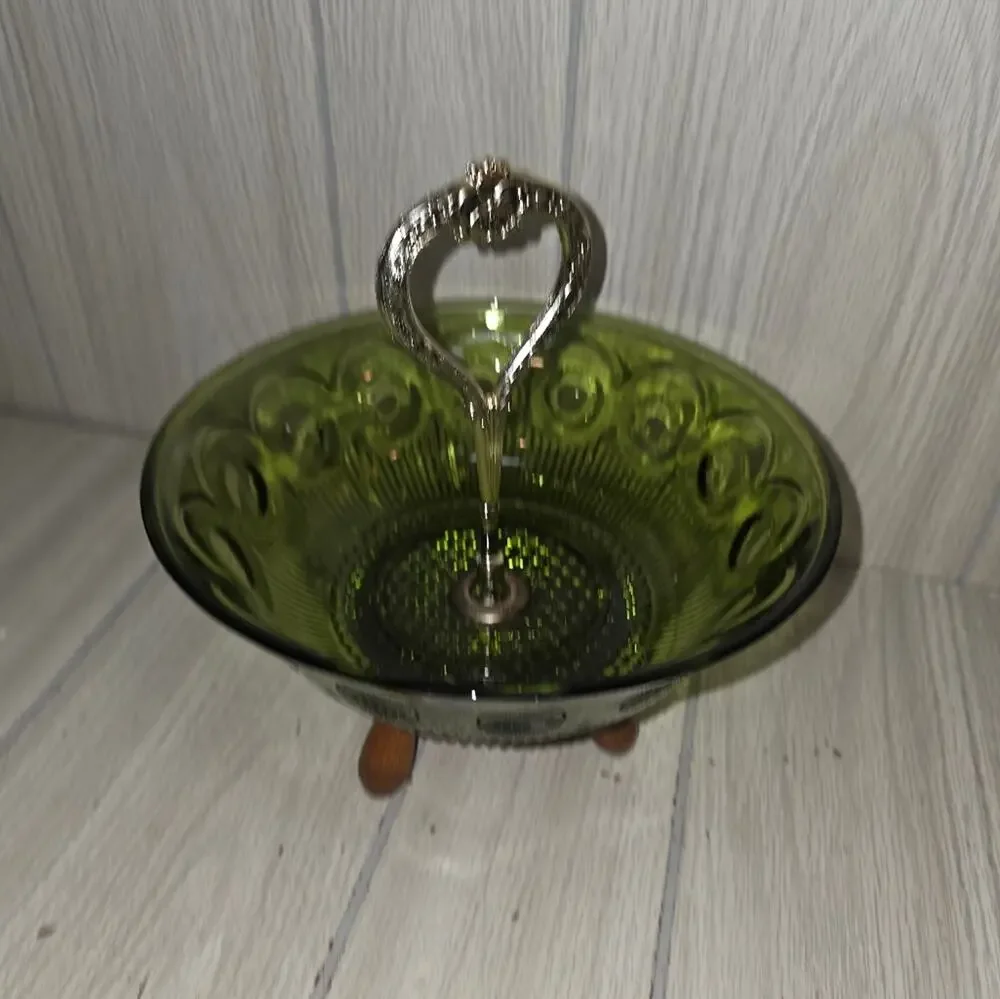 Vtg Green Glass Candy Dish Wood Feet Metal Heart Shaped Handle Table Centerpiece